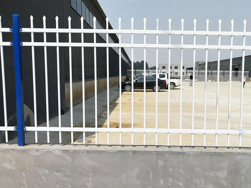 工廠外墻護(hù)欄圖片2 工廠外墻護(hù)欄圖片2